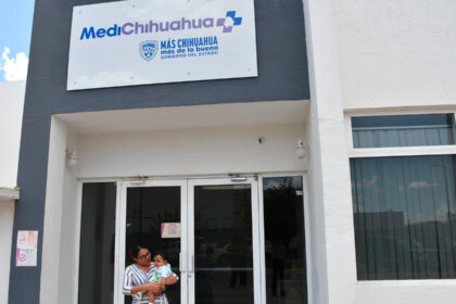 Bebé Liam Iván se recupera después de una cirugía cardiovascular realizada en el Hospital Infantil de Especialidades de Ciudad Juárez con apoyo de MediChihuahua.