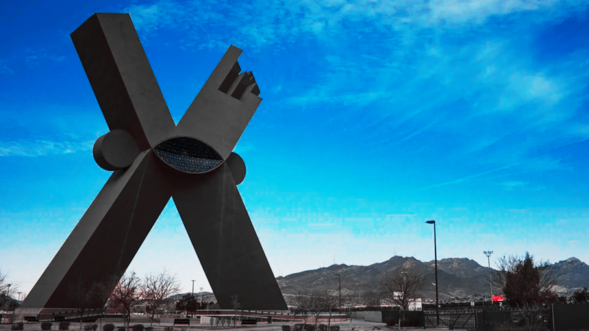 Ciudad Juárez consolida su liderazgo manufacturero con empresas de tecnología y electrónica que participan en cadenas globales de suministro.