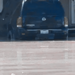 Vecinos de Horizon City, Texas, enfrentan daños en sus viviendas tras las inundaciones que afectaron a decenas de familias.